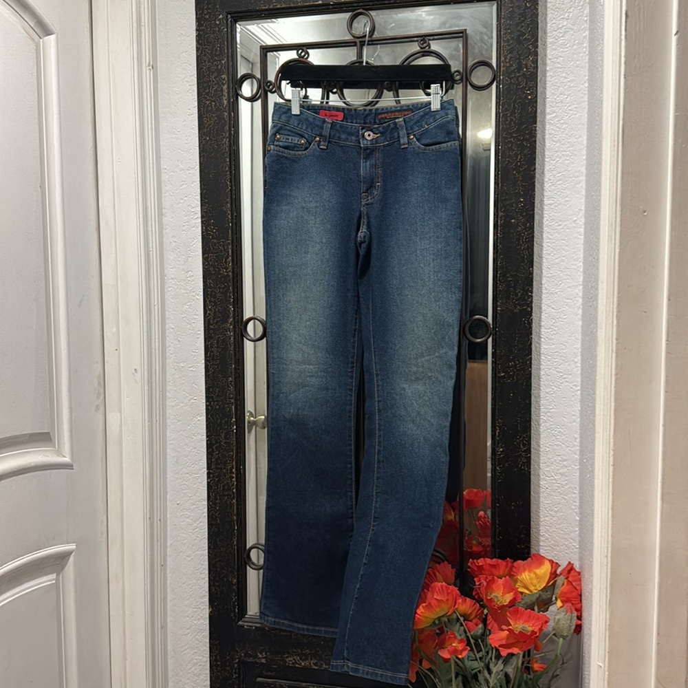 AG‎ The Gemini Boot Cut Jean / dark wash / 28